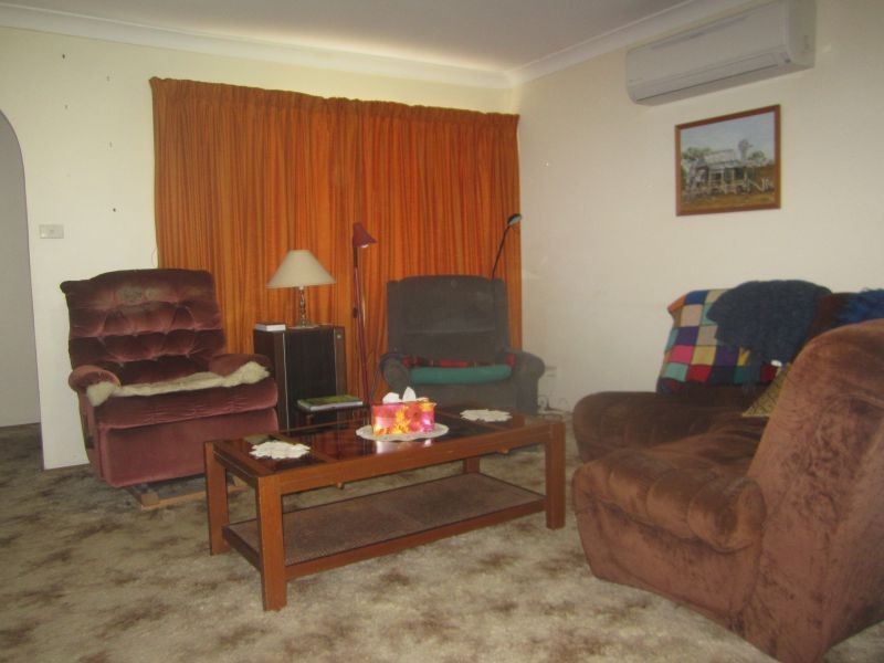 17 Tuggerawong Road, Wyongah NSW 2259