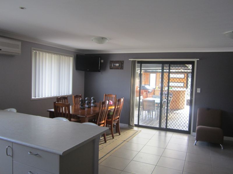 2 Daisy Close, Hamlyn Terrace NSW 2259