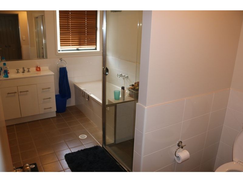 2 Daisy Close, Hamlyn Terrace NSW 2259