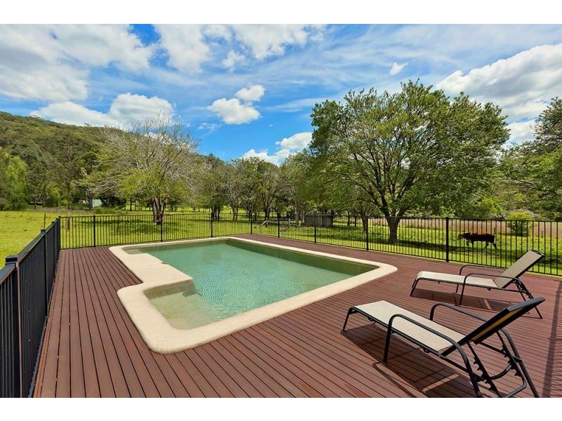 2 Lamont Close, Mardi NSW 2259