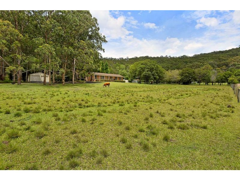 2 Lamont Close, Mardi NSW 2259