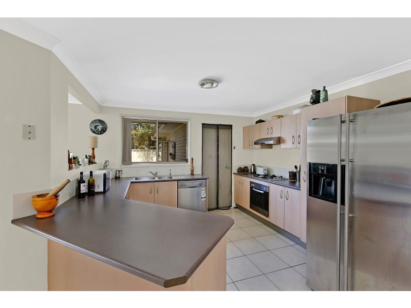 8 Lily Lane, Woongarrah NSW 2259