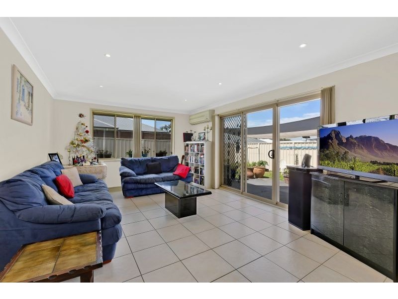 8 Lily Lane, Woongarrah NSW 2259