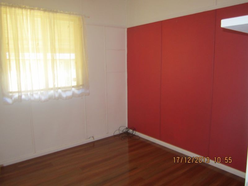 33 Wall Road, Gorokan NSW 2263