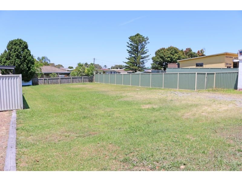 201 Main Road, Toukley NSW 2263