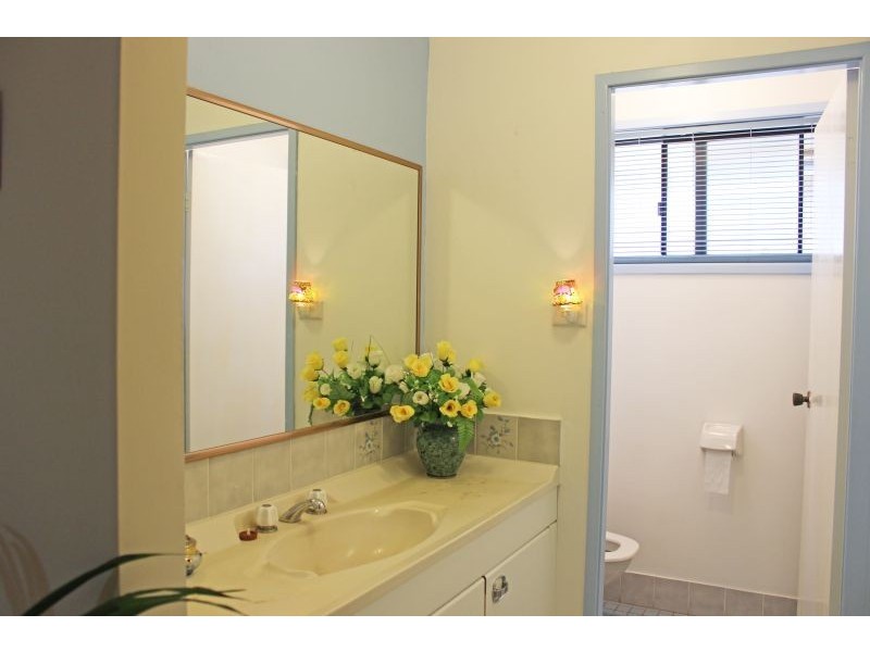 24 Somers Drive, Watanobbi NSW 2259