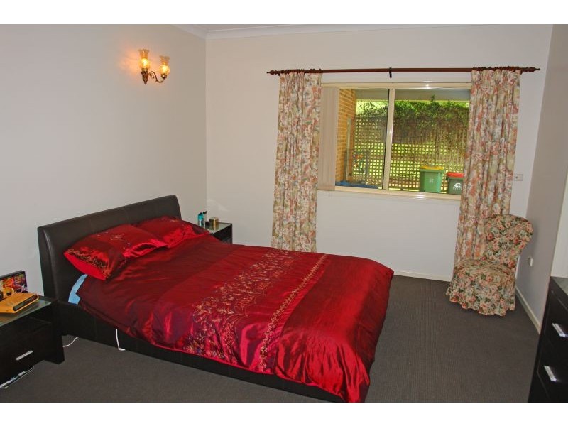 4 Song Bird Lane, Jilliby NSW 2259