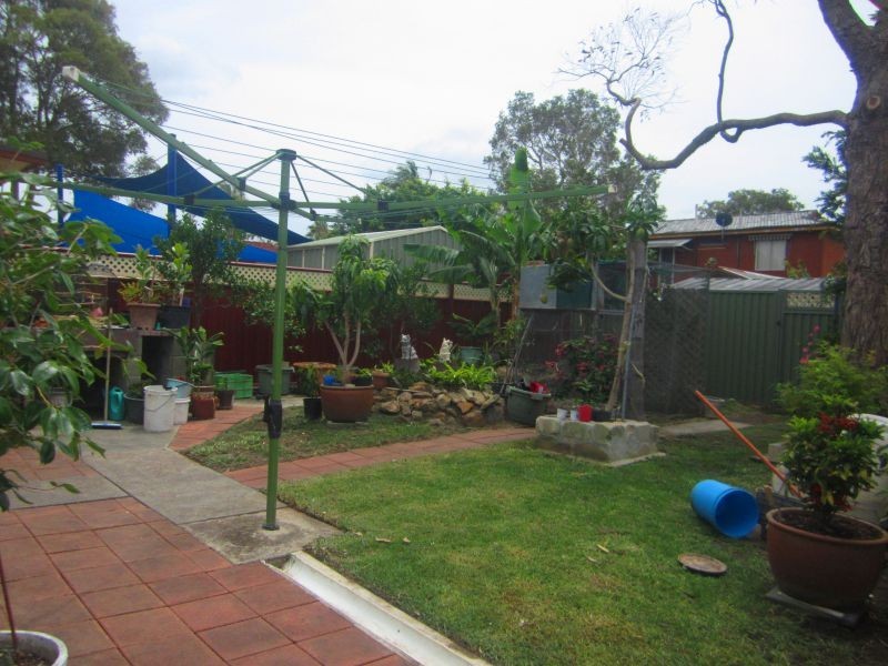 83 Robson Avenue, Gorokan NSW 2263