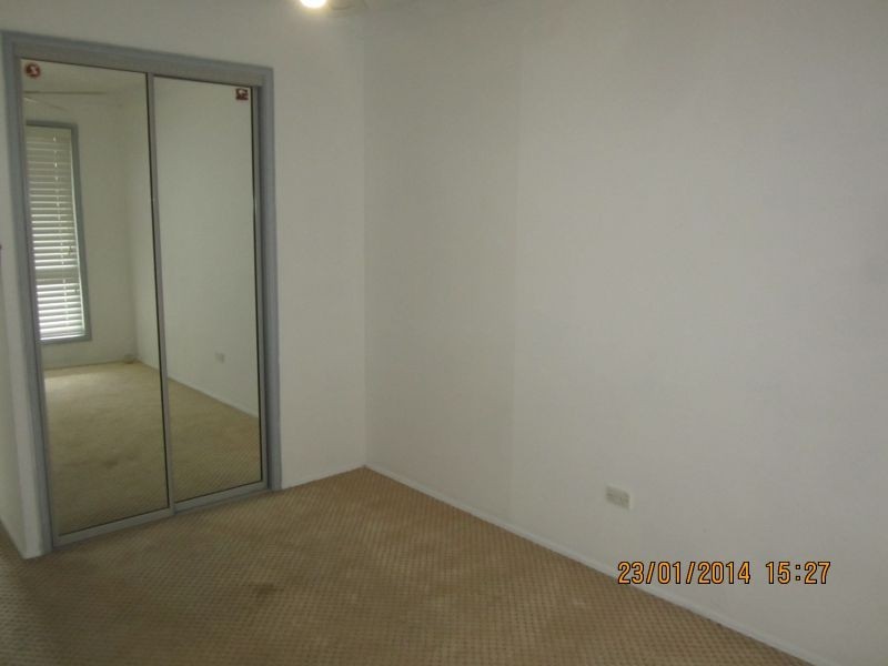 1 Maheno Avenue, Blue Haven NSW 2262