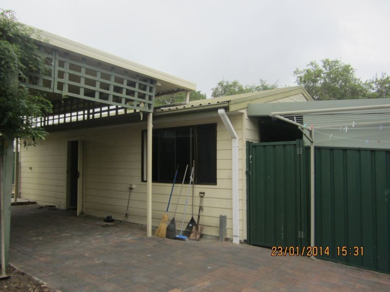 1 Maheno Avenue, Blue Haven NSW 2262