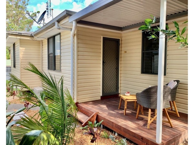 12a Jetty Avenue, Charmhaven NSW 2263