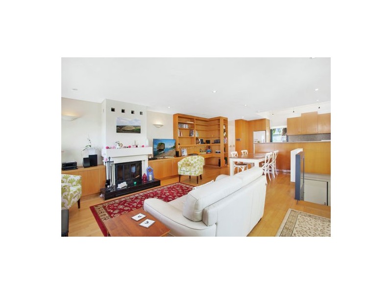 82 Wood Street, Manly NSW 2095