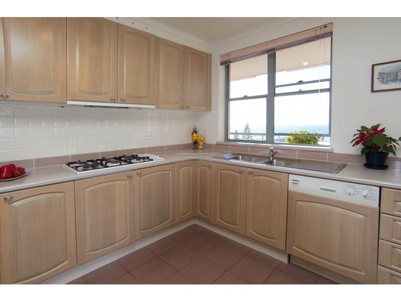 8/6-12 Pacific Street, Manly NSW 2095