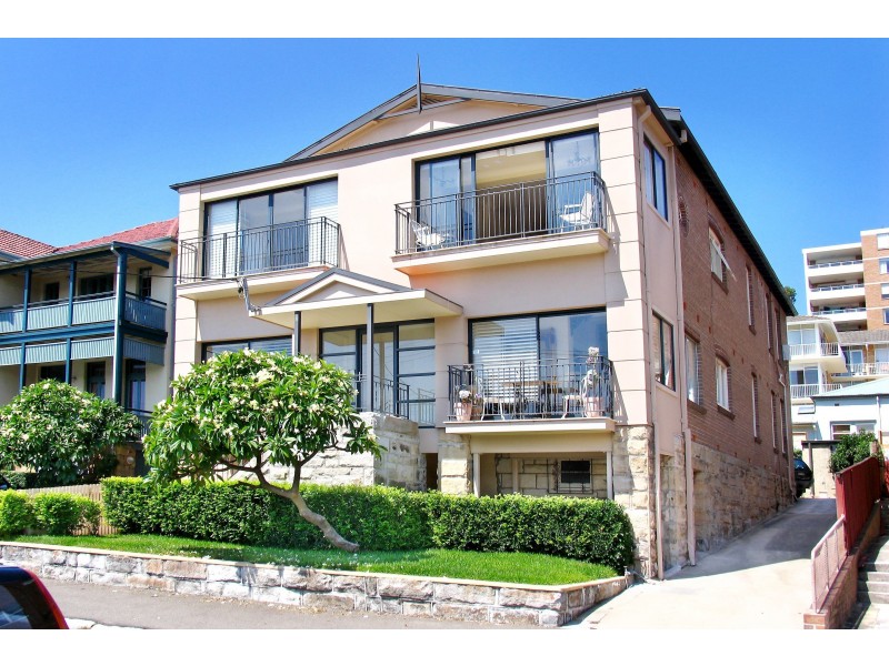 3/3 East Esplanade, Manly NSW 2095