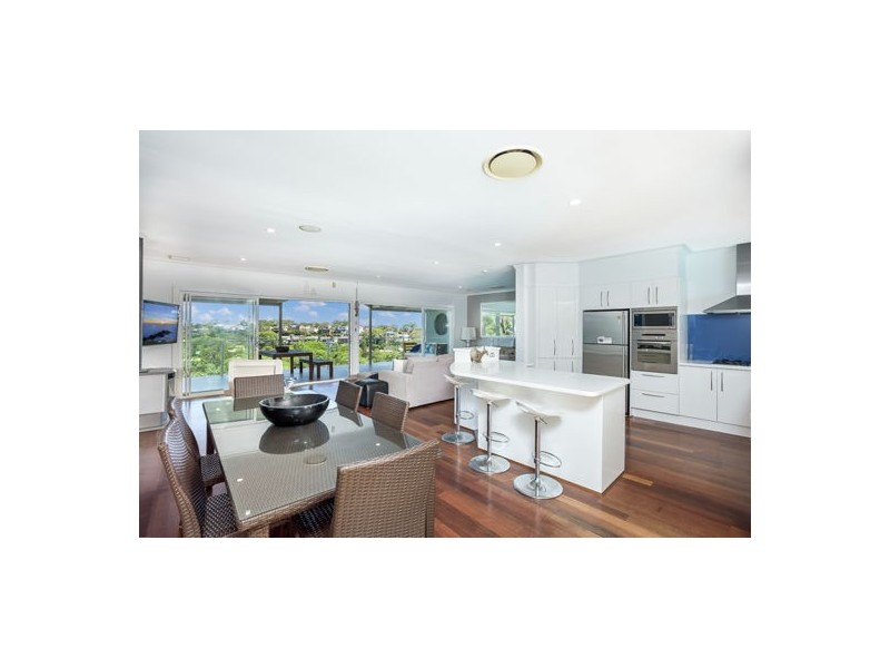 2 Duncan Crescent, Collaroy Plateau NSW 2097