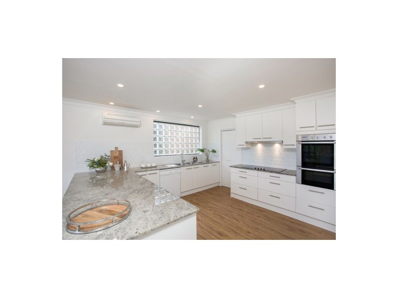 50 Peronne Avenue, Clontarf NSW 2093