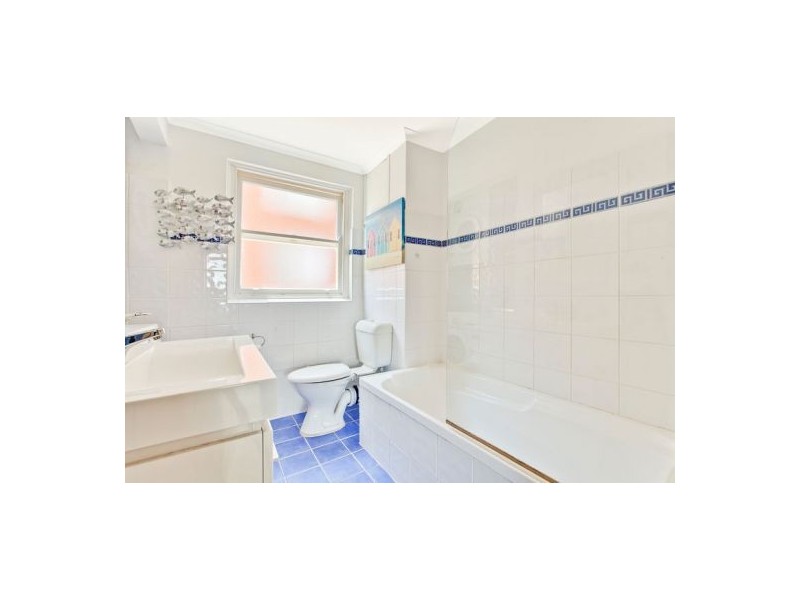 4/33a Dalley Street, Queenscliff NSW 2096