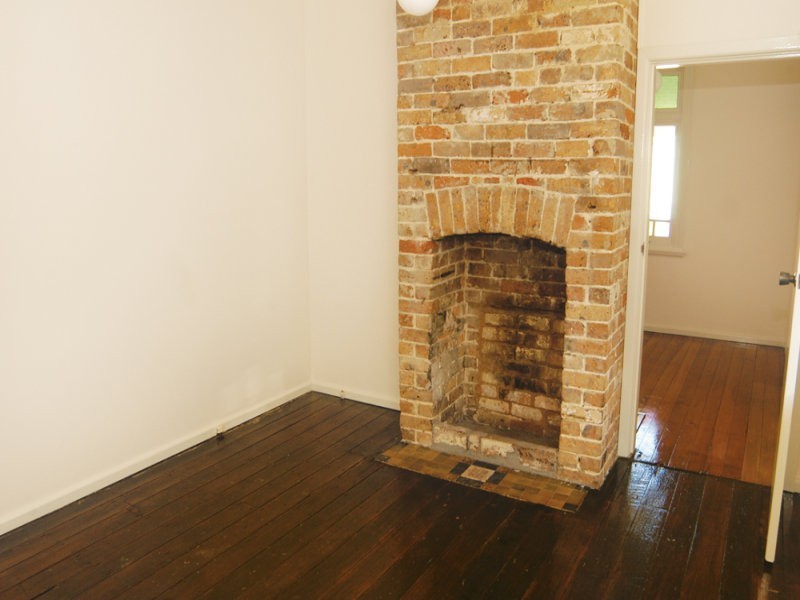 8 Robert Street, Petersham NSW 2049