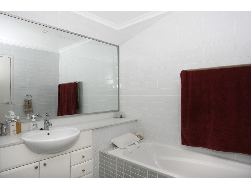 55/60-66 Village Drive, Breakfast Point NSW 2137