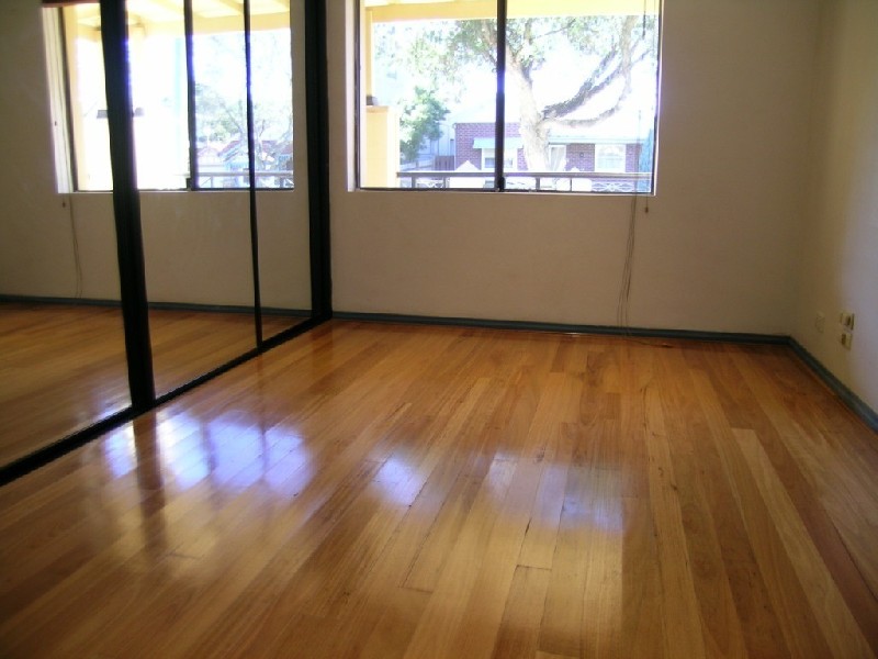 6 Finch Avenue, Concord NSW 2137