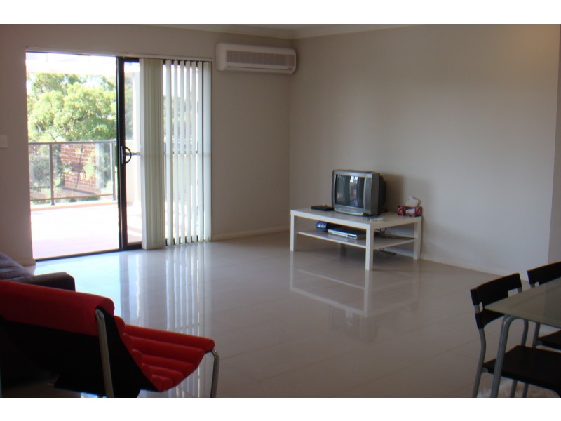 24/54 Sixth Avenue, Campsie NSW 2194