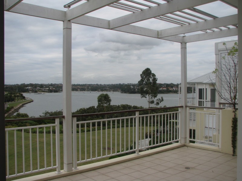 305/1-9 Admiralty Drive, Breakfast Point NSW 2137
