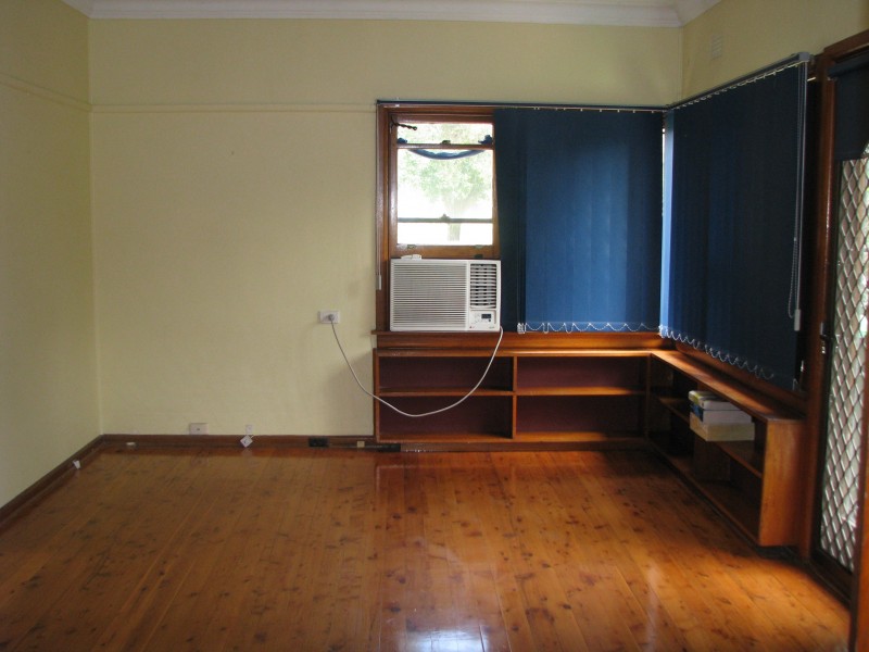 35 Tripod Street, Concord NSW 2137