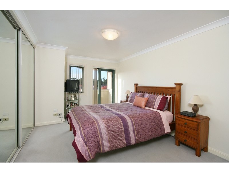 20/2 Wentworth Drive, Liberty Grove NSW 2138