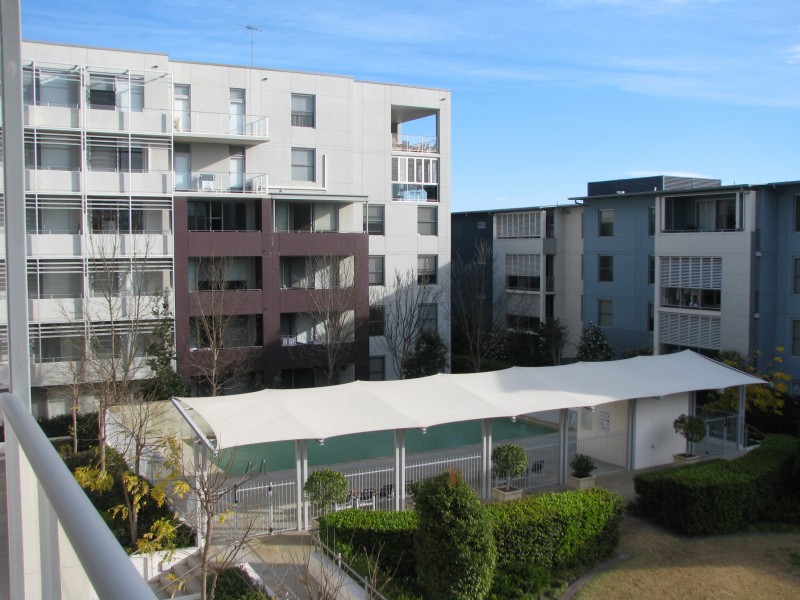 305/8 Shoreline Drive, Rhodes NSW 2138