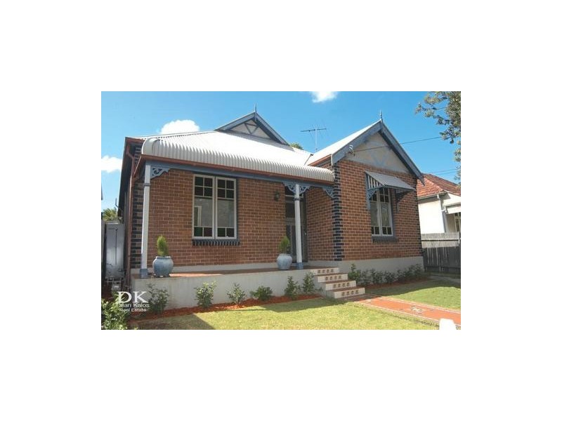 29 Medora Street, Cabarita NSW 2137