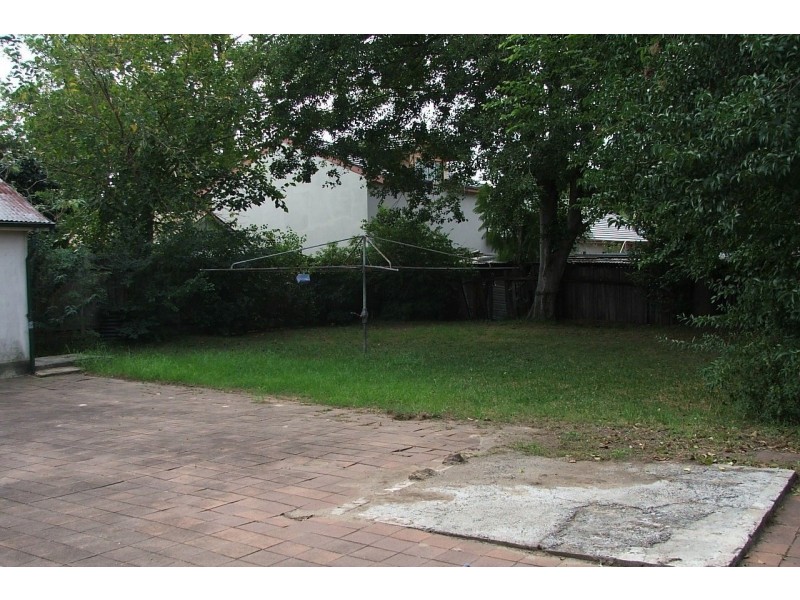 203 Queen Street, Concord West NSW 2138