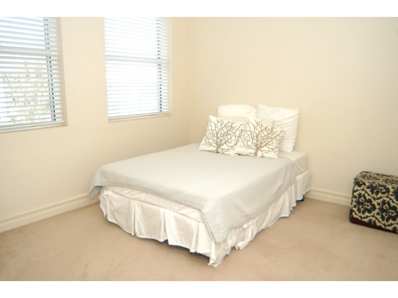 13/32 Admiralty Drive, Breakfast Point NSW 2137