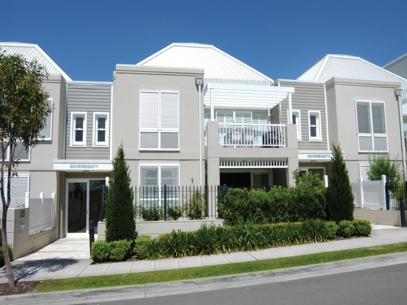 12/16 Admiralty Drive, Breakfast Point NSW 2137