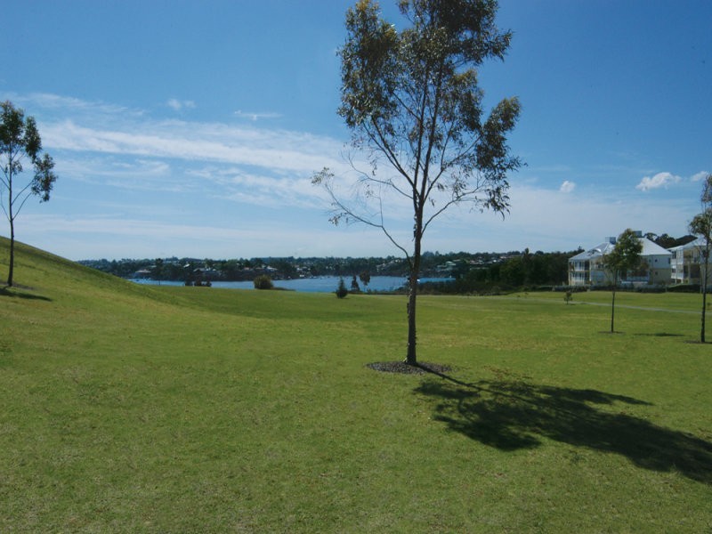 12/16 Admiralty Drive, Breakfast Point NSW 2137