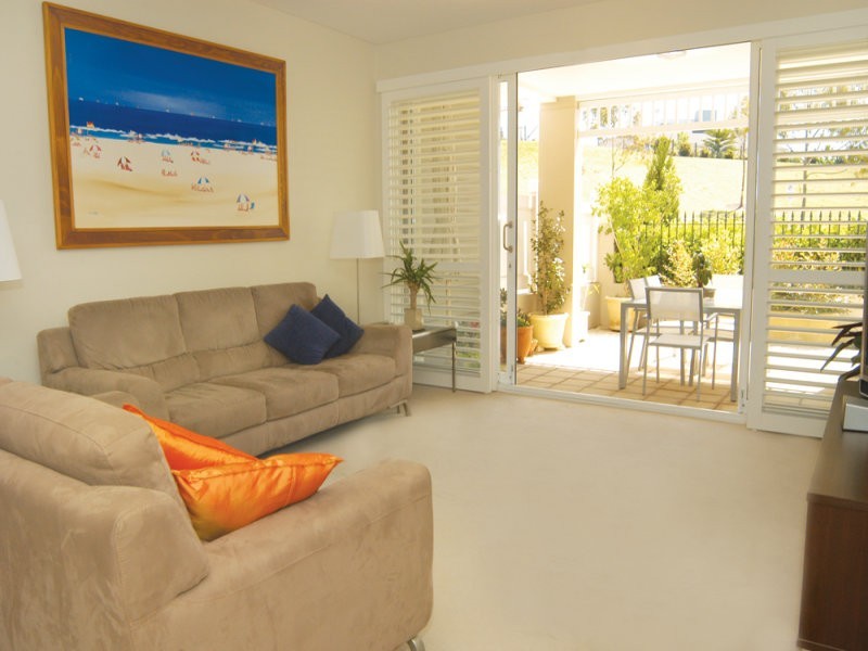12/16 Admiralty Drive, Breakfast Point NSW 2137