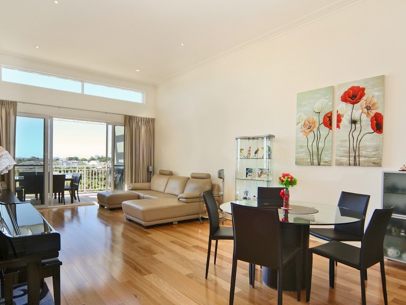 57/25 Peninsula Drive, Breakfast Point NSW 2137