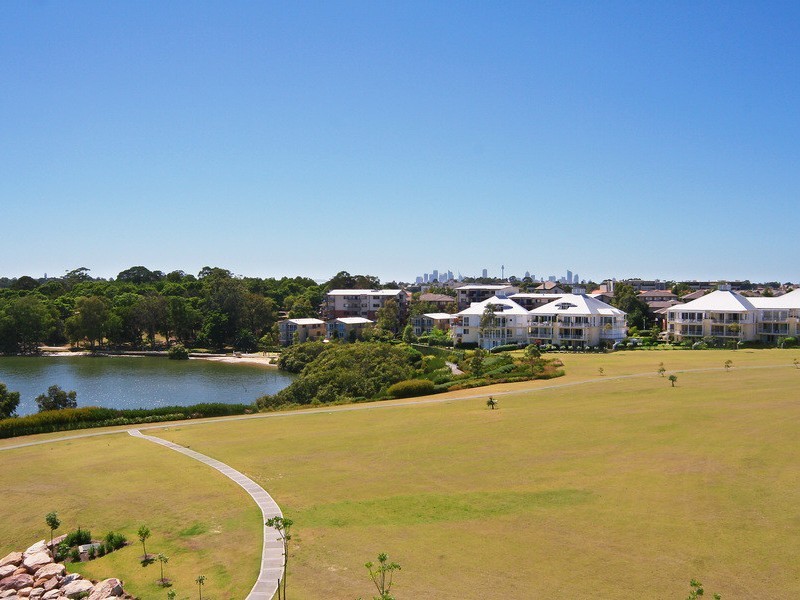 57/25 Peninsula Drive, Breakfast Point NSW 2137