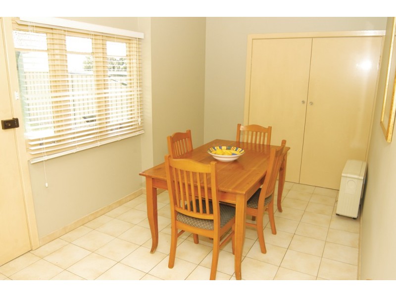 12 Elphinstone Street, Cabarita NSW 2137