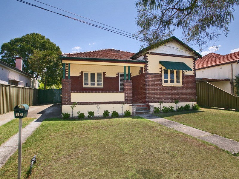 12 Elphinstone Street, Cabarita NSW 2137