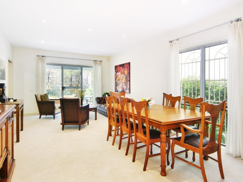 3 Parkside Tce, Cabarita NSW 2137