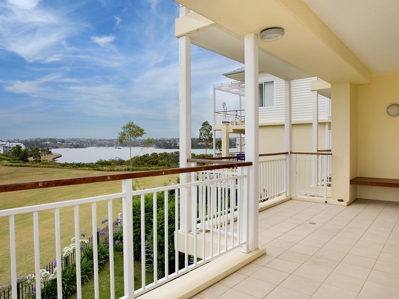 203/1-9  Admiralty Drive, Breakfast Point NSW 2137