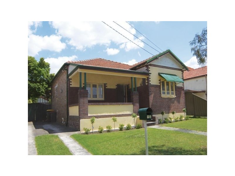 12  Elphinstone Street, Cabarita NSW 2137