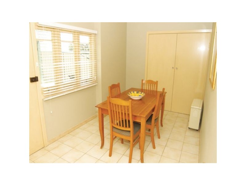 12  Elphinstone Street, Cabarita NSW 2137