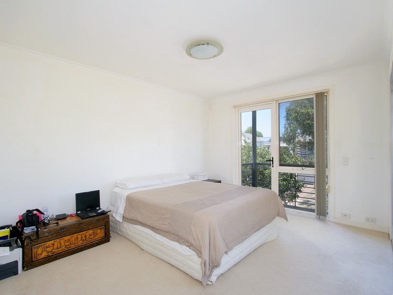 16 Heidelberg Avenue, Newington NSW 2127