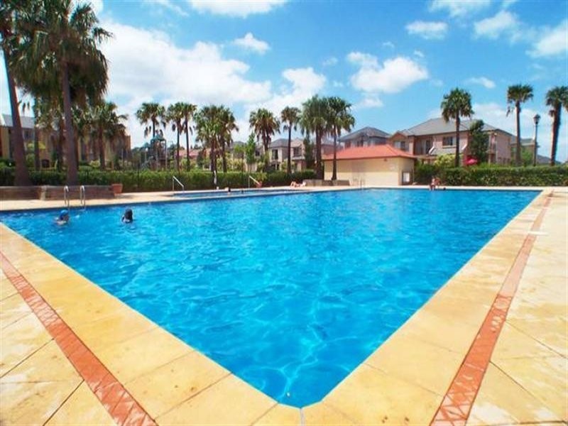 9/11 Settlers Boulevard, Liberty Grove NSW 2138