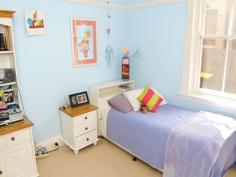 6 Castlestead Street, Concord West NSW 2138