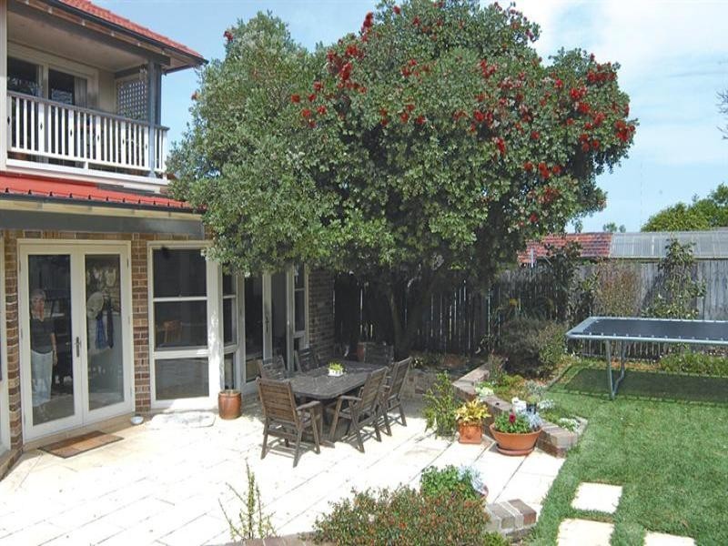 6 Castlestead Street, Concord West NSW 2138