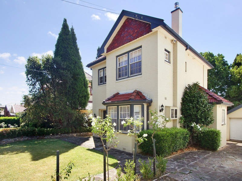 9 Hydebrae Street, Strathfield NSW 2135