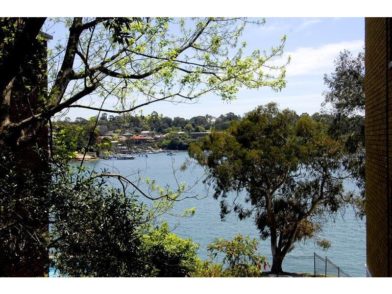 2/13 Bortfield drive, Chiswick NSW 2046