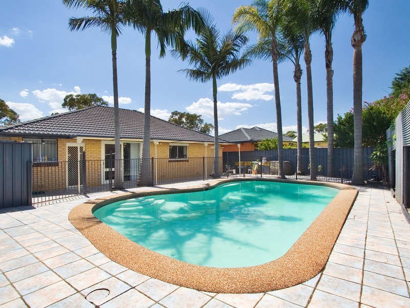 13 Cook Avenue, Canada Bay NSW 2046